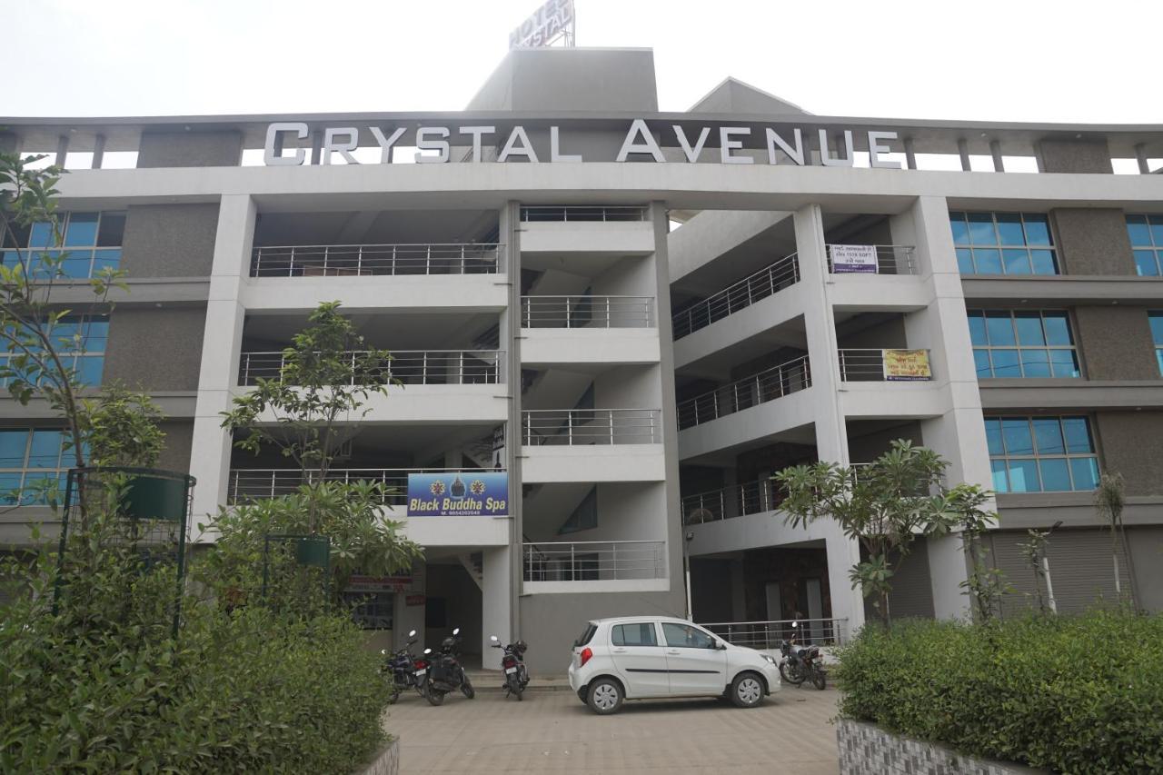 Oyo 25009 Hotel Crystal Ahmedabad Esterno foto